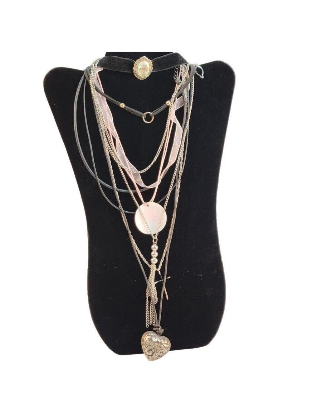 Layered Multistrand Necklace Set With Heart & Floral Pendant Choker to 18" Lengt